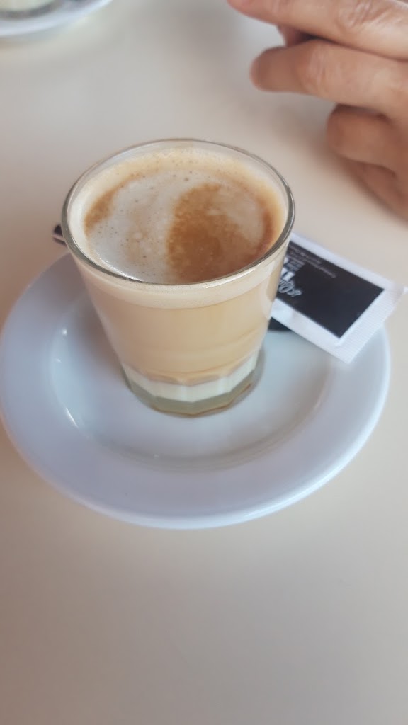 Cafeteria Moneiba — Cafe