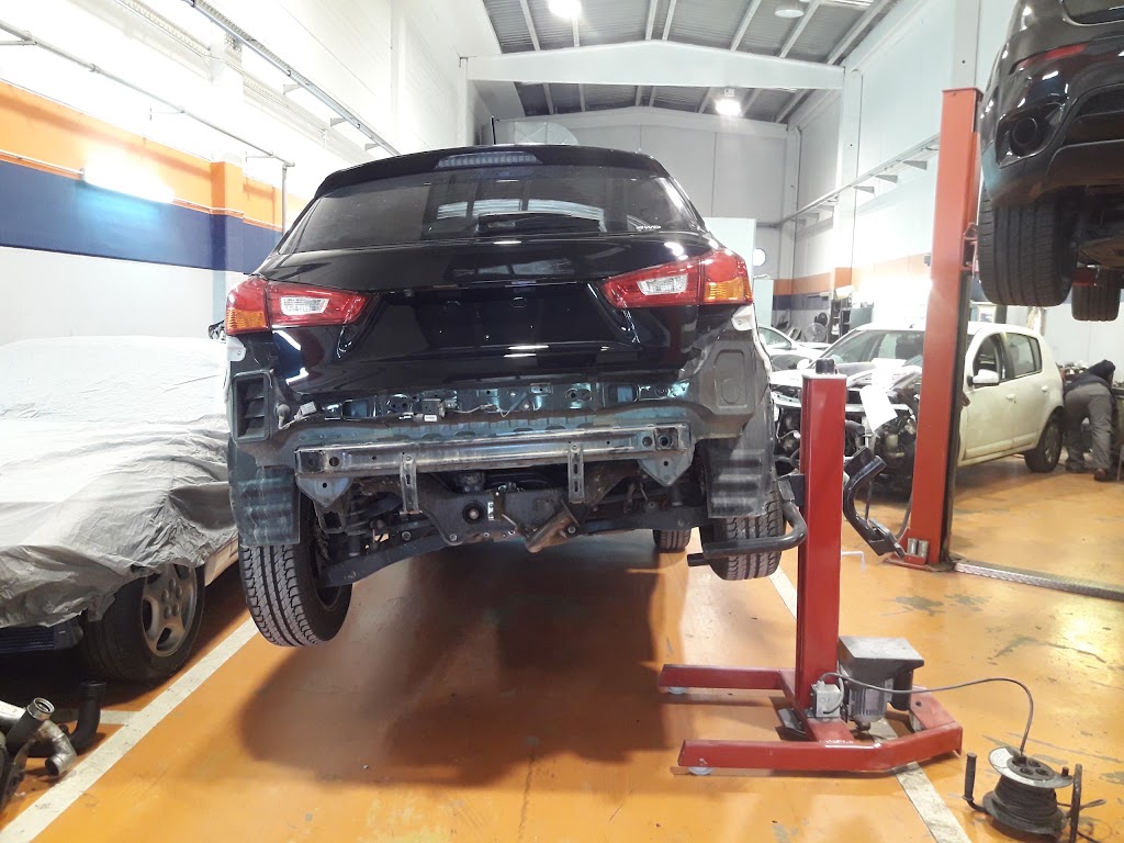 Autoleon Talleres - Mecanica, Plancha y Pintura — Taller