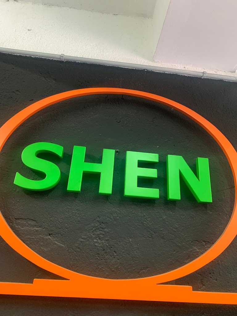 SHEN Estilistes Del Automovil 2006 sl