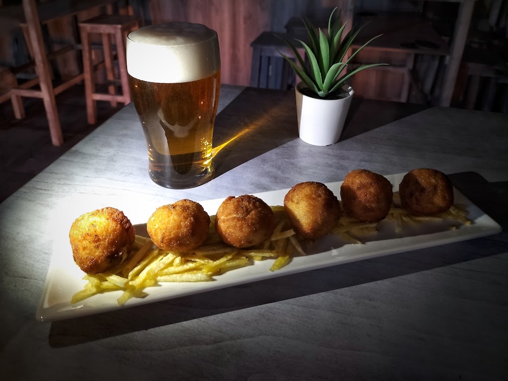 Cervezas Yria YRIA TAPROOM — Comida y bebida