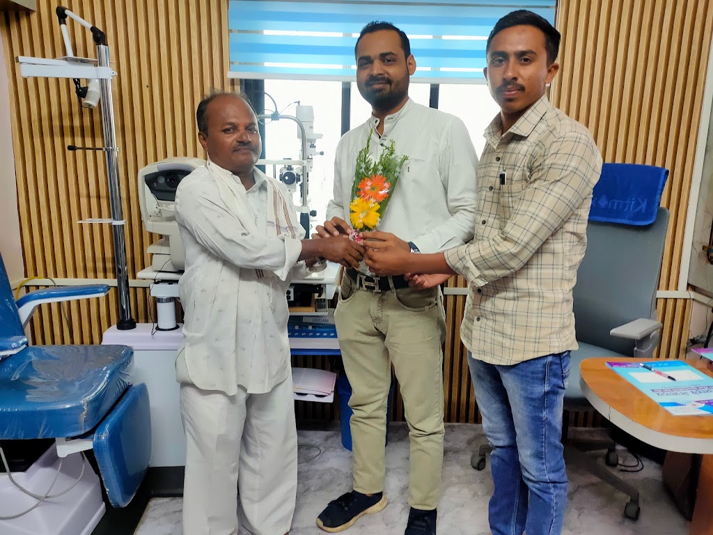 Dr Adwe Netralay Retina Superspeciality Laser Centre