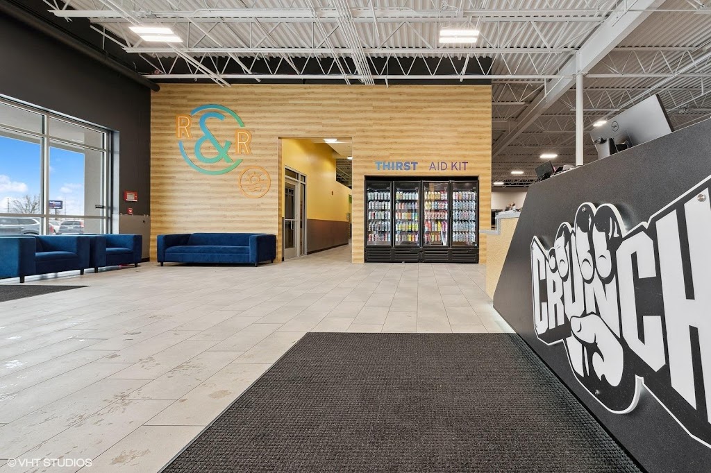  Crunch Fitness - Michigan Road