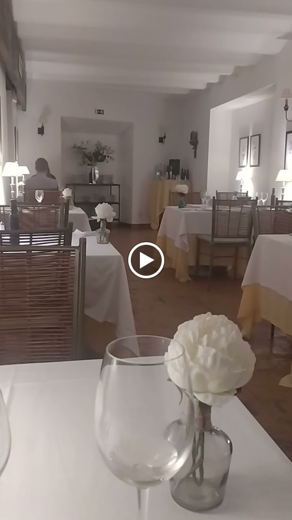 Acebuche Restaurante — Videos