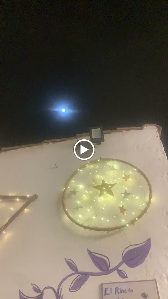 El Rincon del Beso — Videos