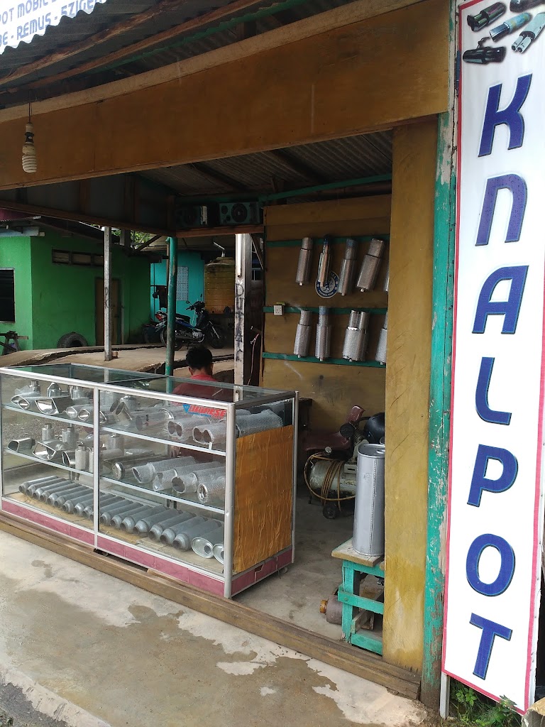 Modifikasi Knalpot Mobil