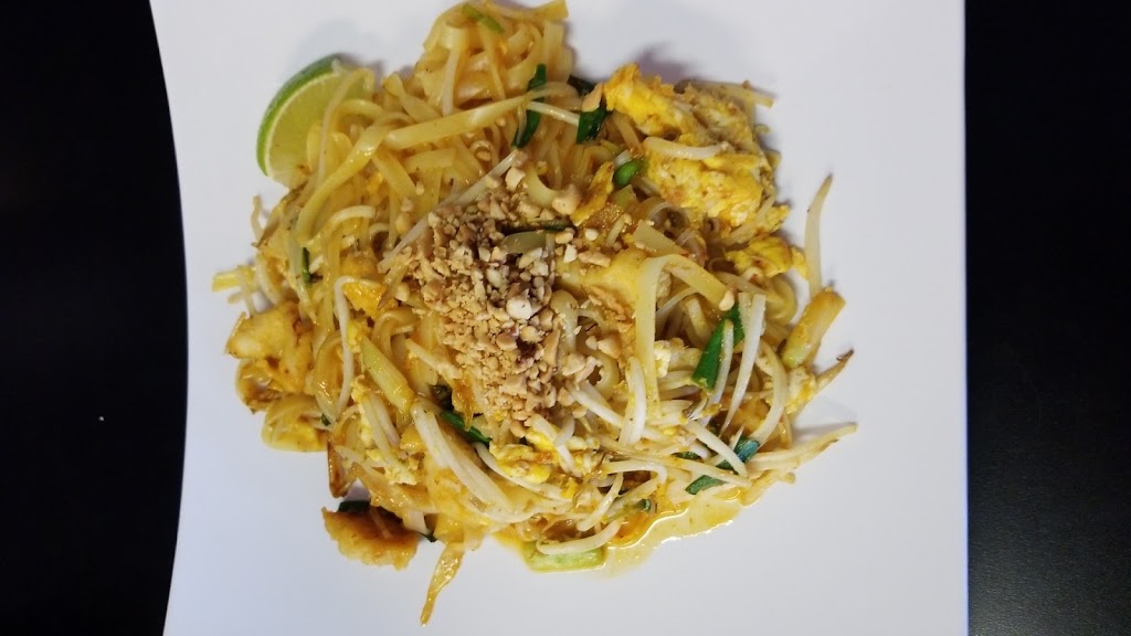 Muang Thai Restaurant & Sushi