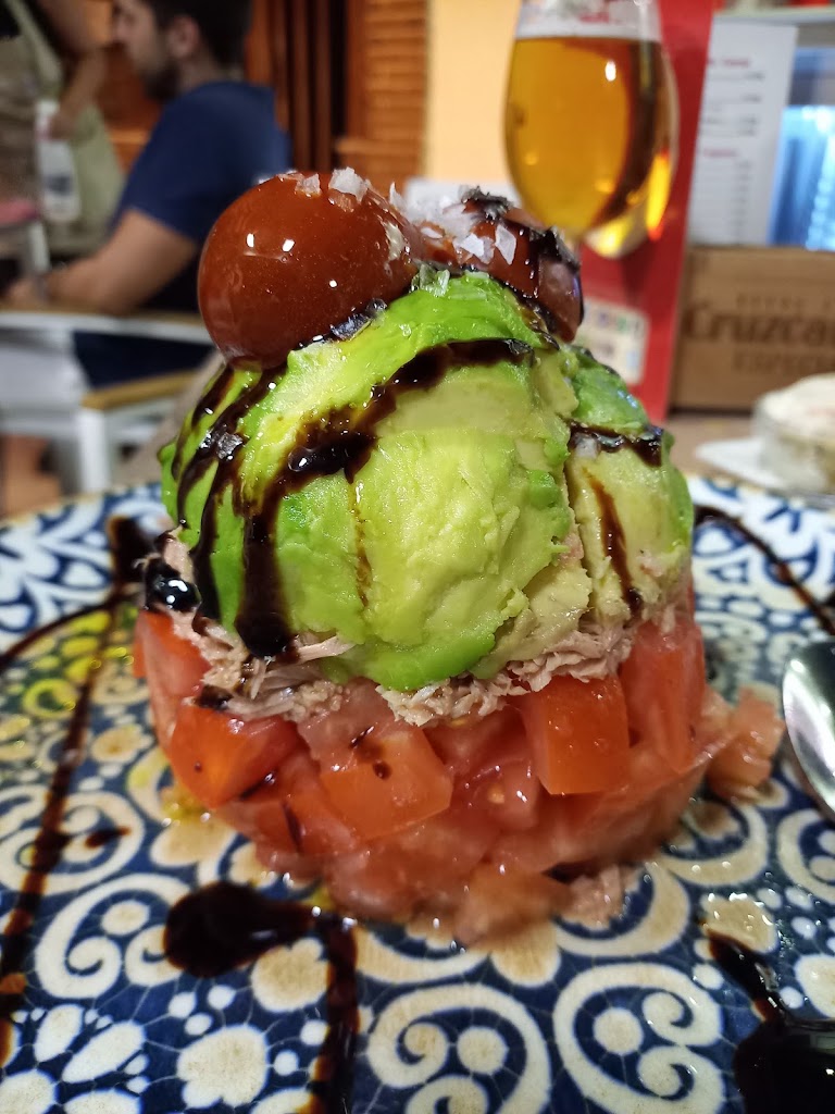 La Lola taberna atipica — Poke