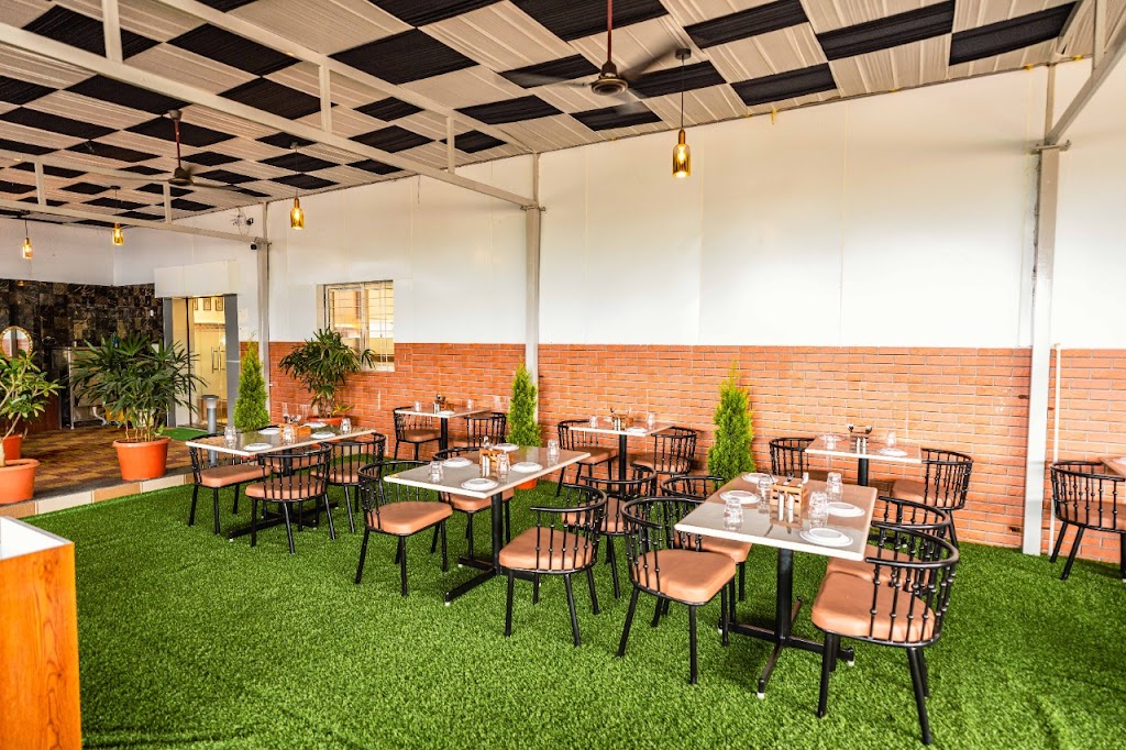 Golden Crown Restaurant Bar