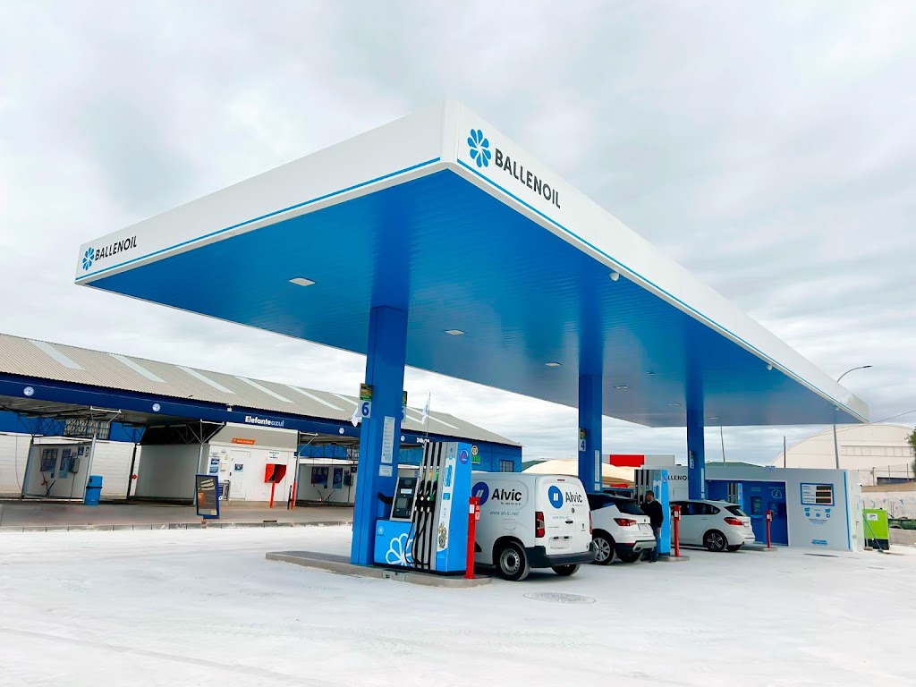 Ballenoil Linares — Estacion de servicio
