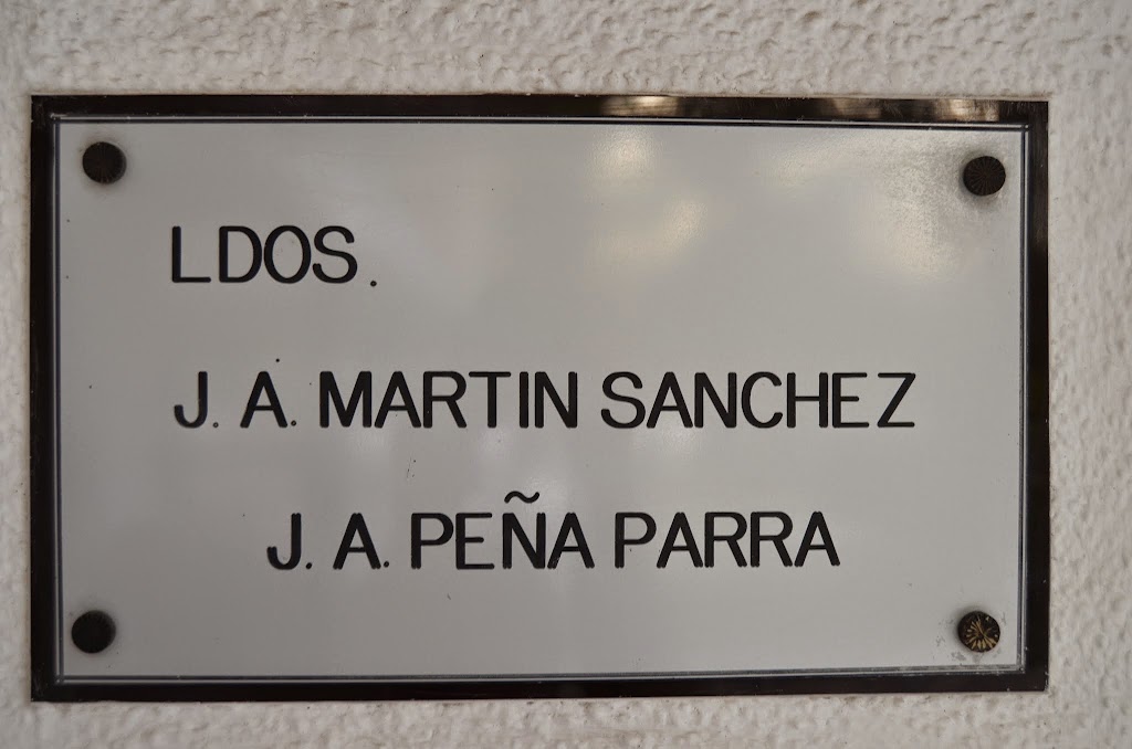 Farmacia El Almendral_Jerez de la Frontera_Farmaceuticos Martin Sanchez Pena Parra - Farmacia 12 horas — Del propietario