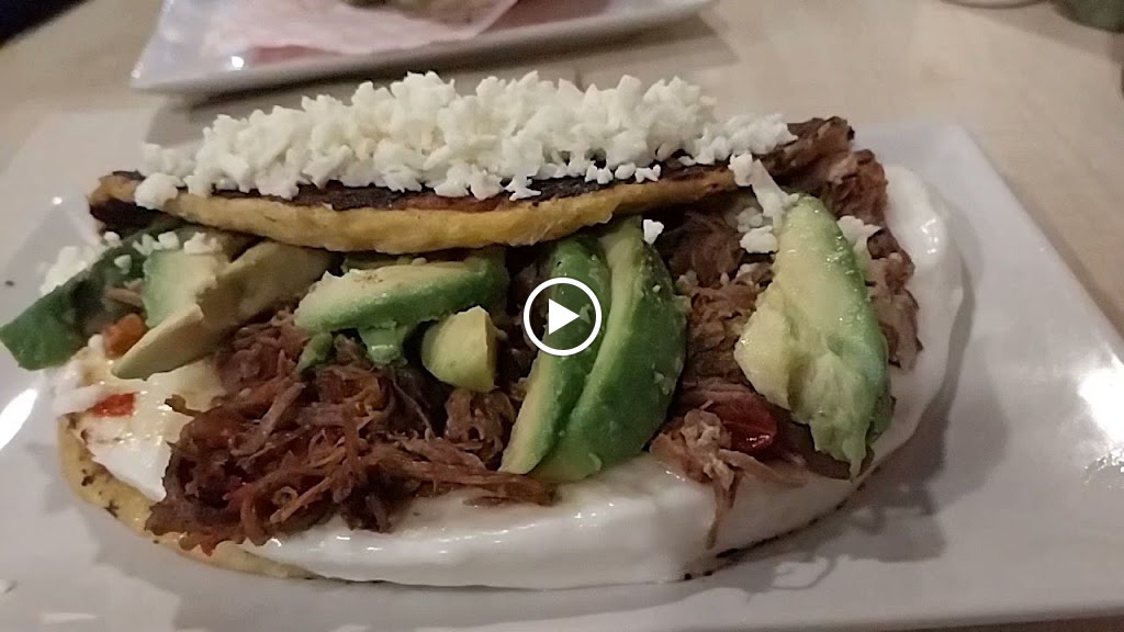 Sabores de la Mama — Videos