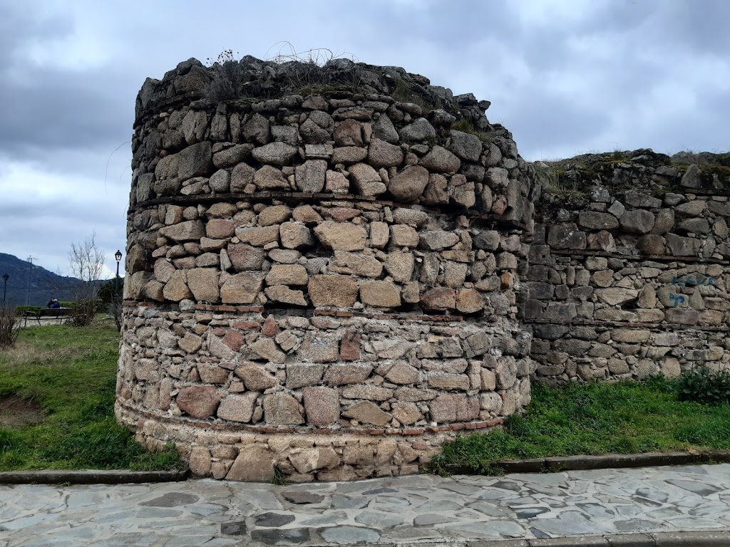 Castillo Viejo de Manzanares el Real