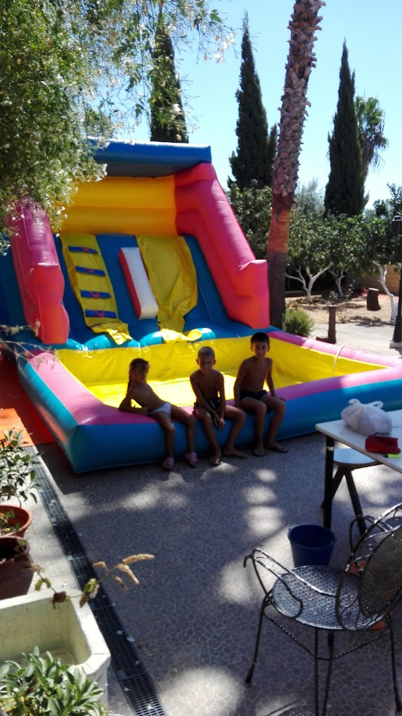 Pacolandia Alquiler Castillos Hinchables Sevilla.