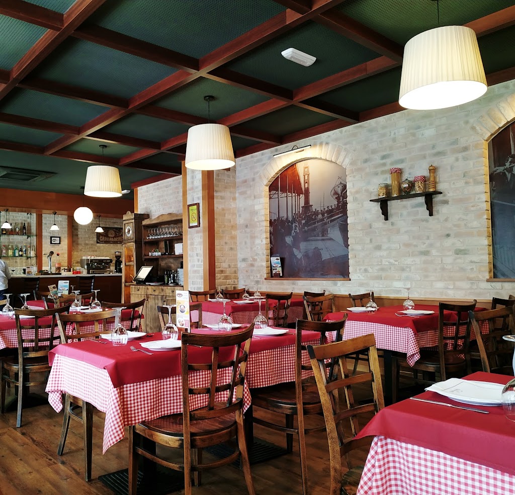 Restaurante Cambalache - O Burgo — Ambiente