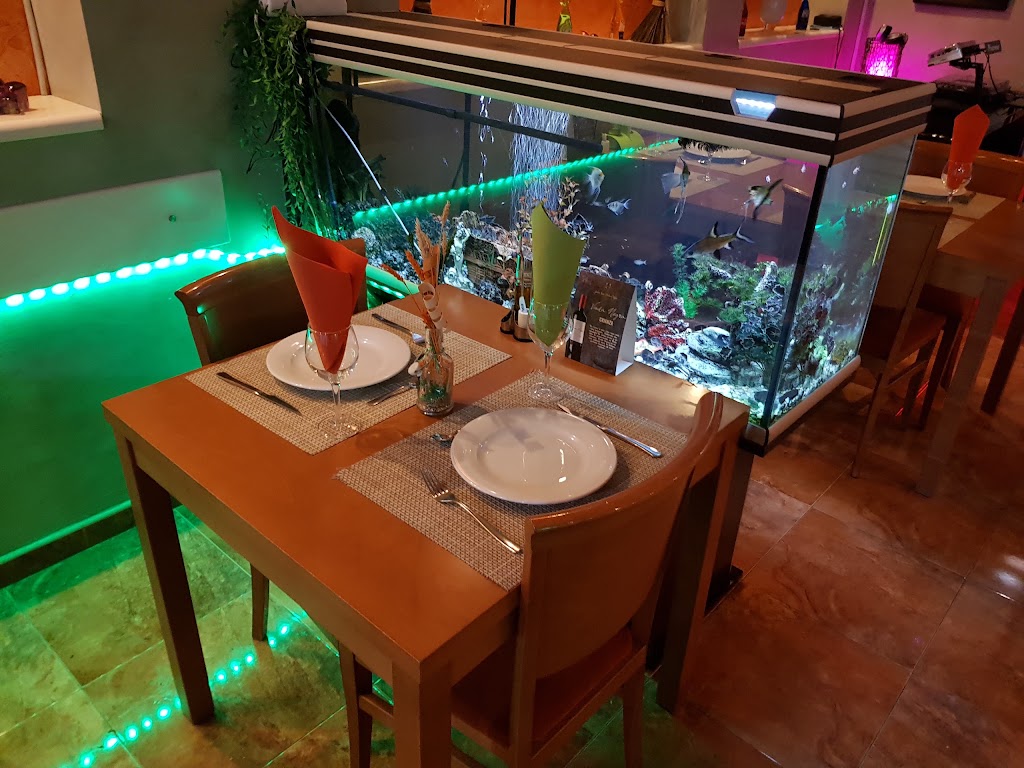 Bar Restaurant Bon Gust — Ambiente
