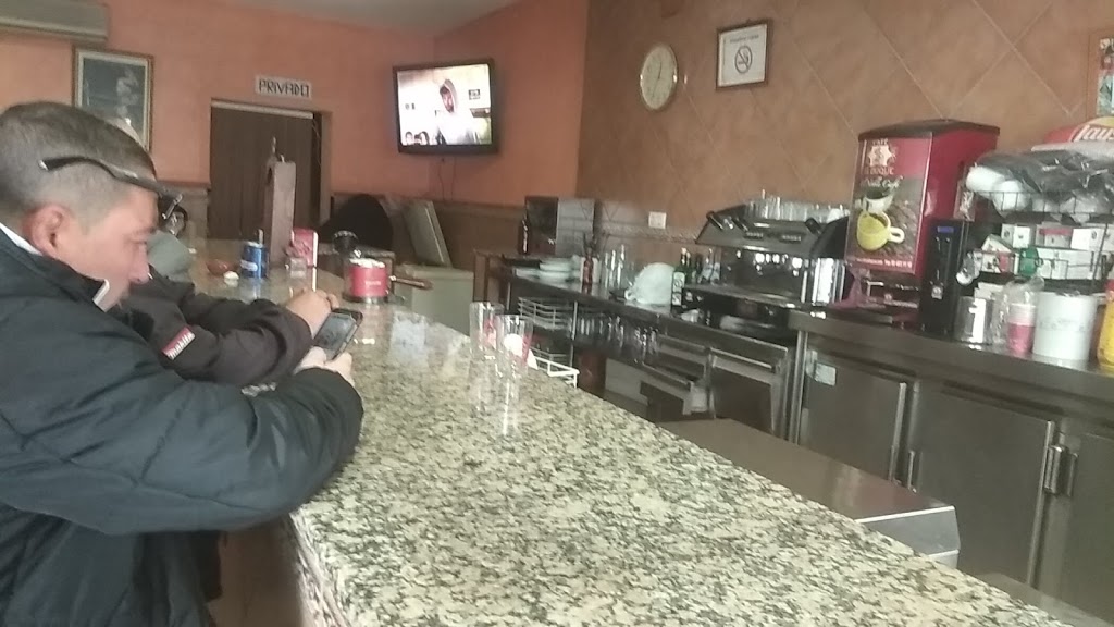 Bar Carzone — Ambiente