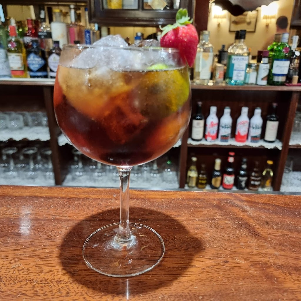 Pub Weapons Cafeteria