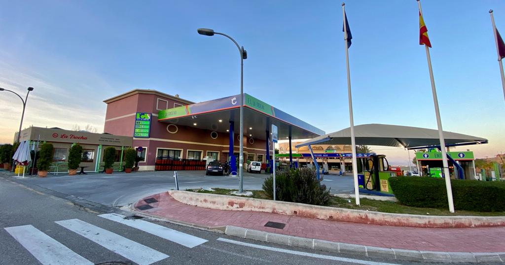 Estacion de Servicio La Trocha