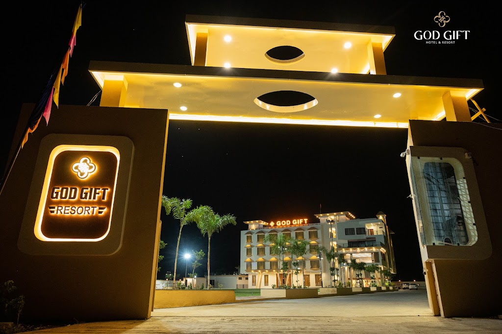 God Gift Hotel Resort