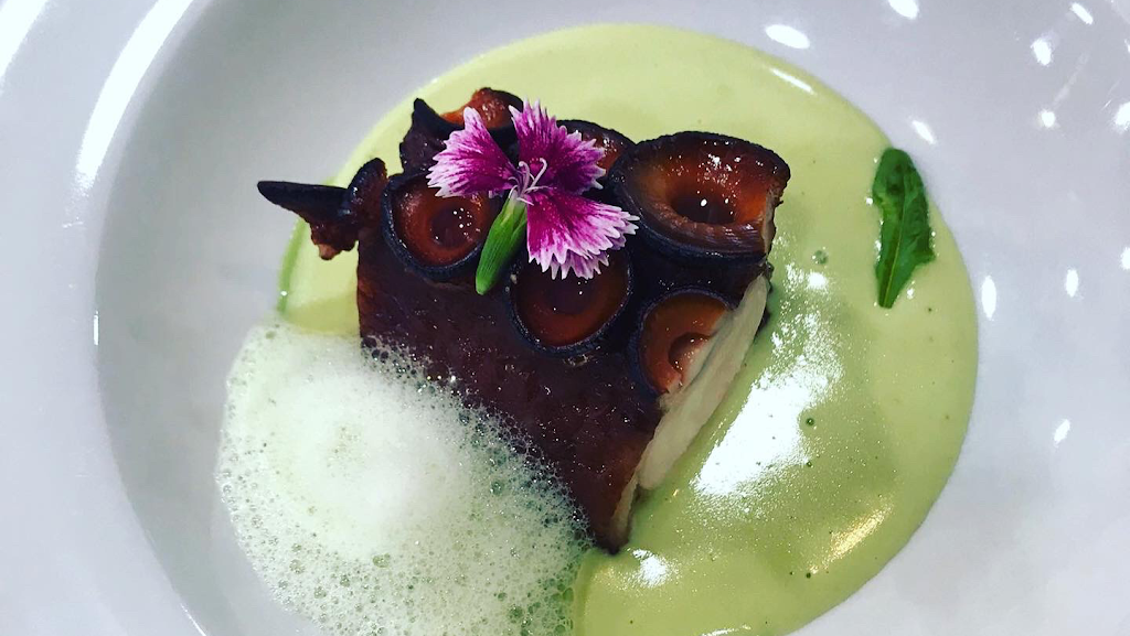 Restaurante Peal Ibero — Comida y bebida