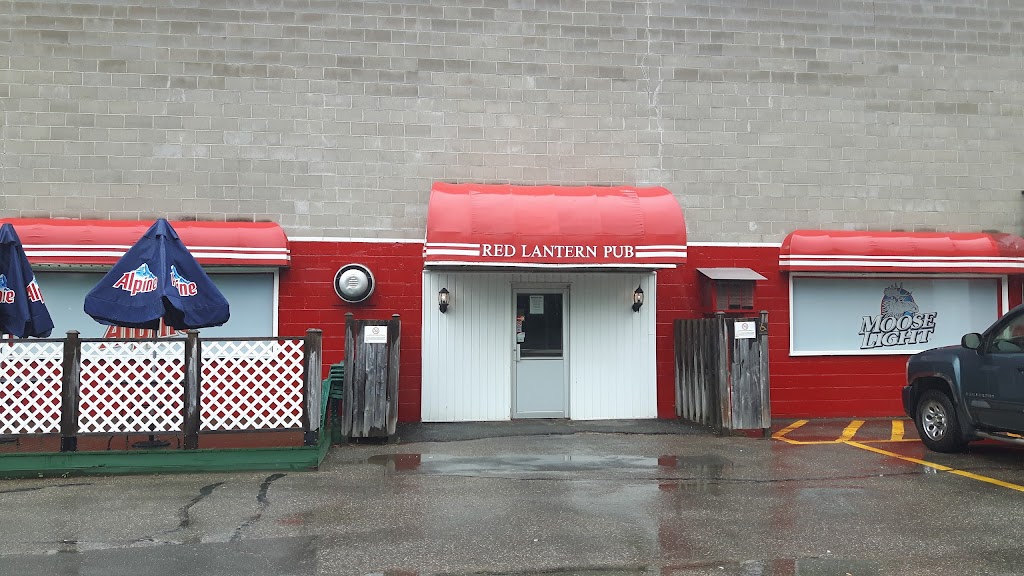 Red Lantern Pub & Steak House in Fredericton