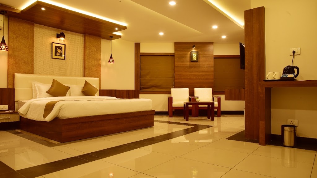 White Suite Hotel