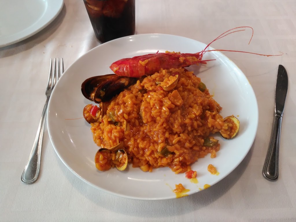 Restaurante El Falucho — Paella