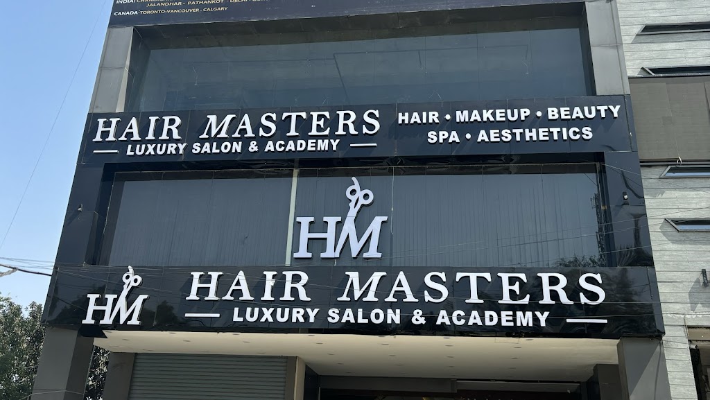 Hair Masters Salon Khanna