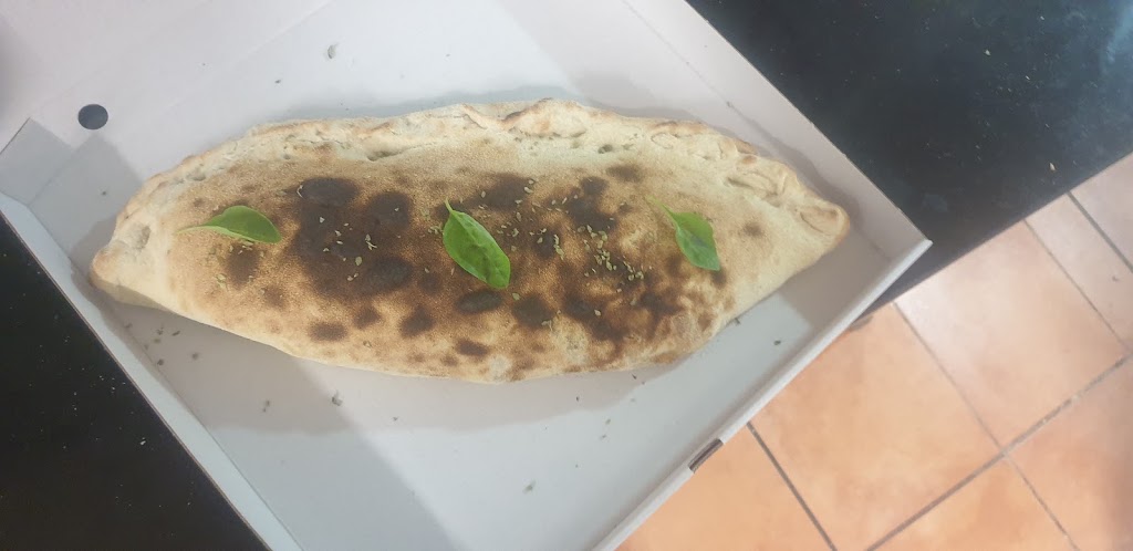Kebab Mediterraneo — Comida y bebida