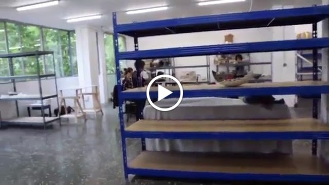 Corrie Bain International Ceramics School — Del propietario