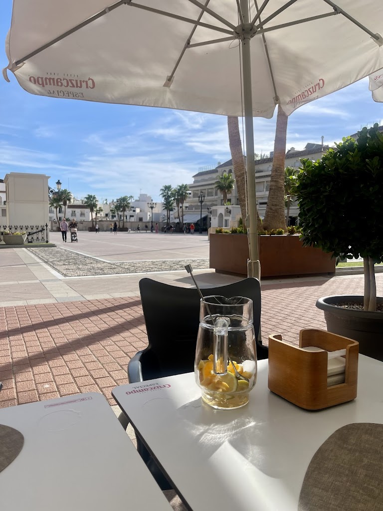 NATURALE RESTAURANT PIZZA BAR