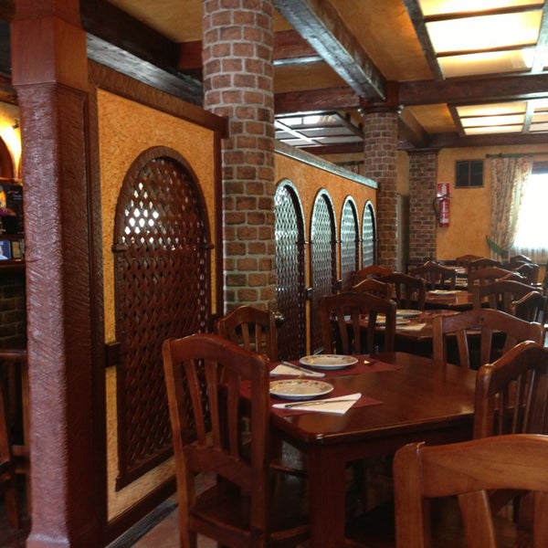 Tasca La Thuya — Ambiente