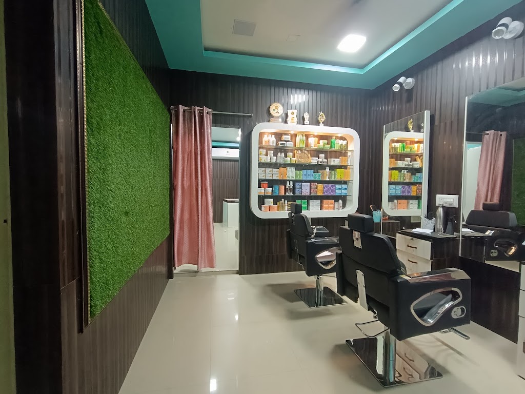 The Classic Beauty Parlour