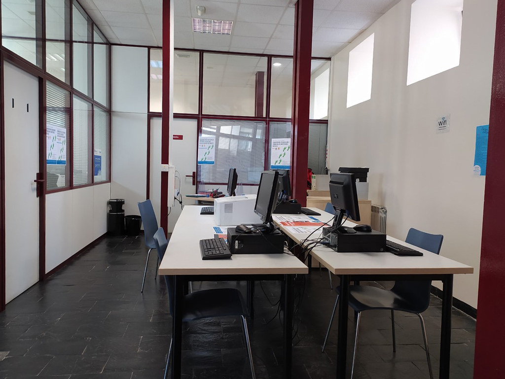 Enplegu Zentroa - Centro de Empleo — Del propietario