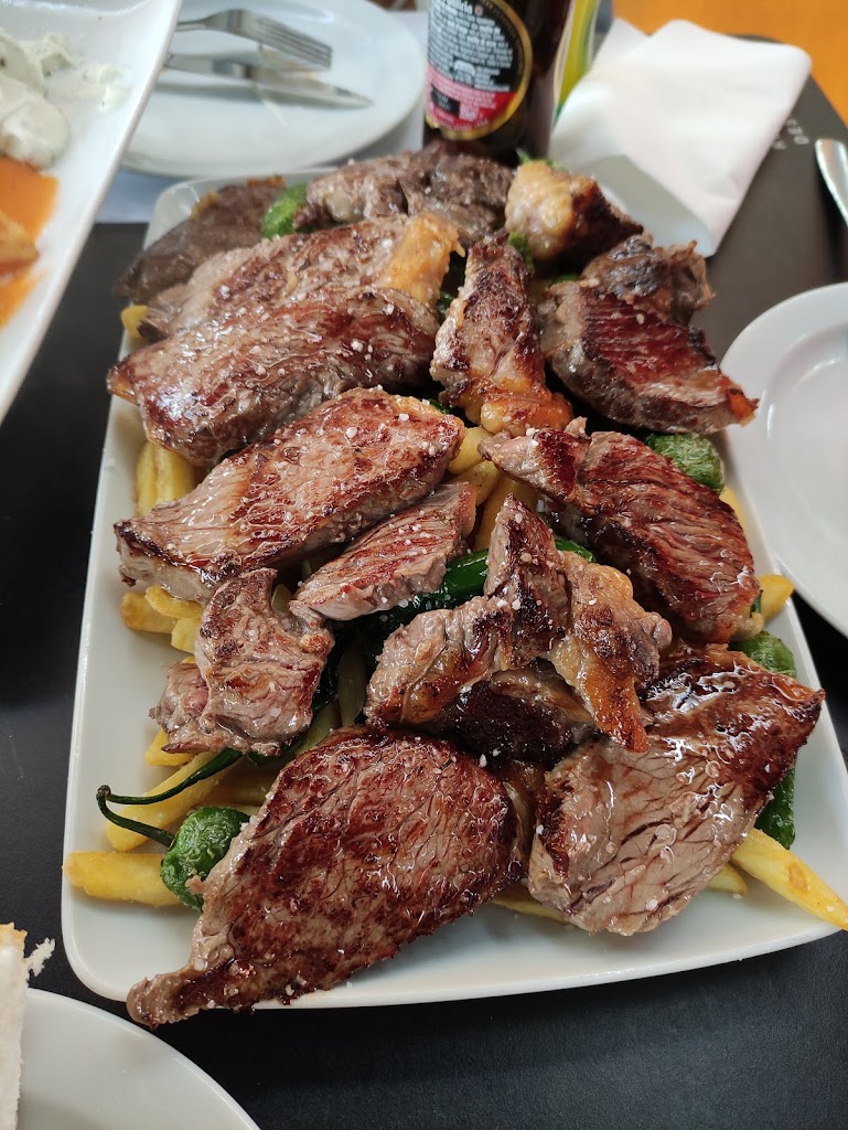Vinoteca Restaurante El Fogon — Churrasco