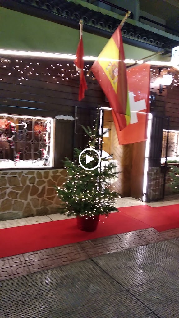 Restaurante Casita Suiza — Videos