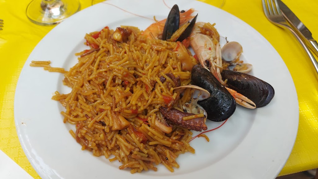 El Vago Bar Restaurante — Paella