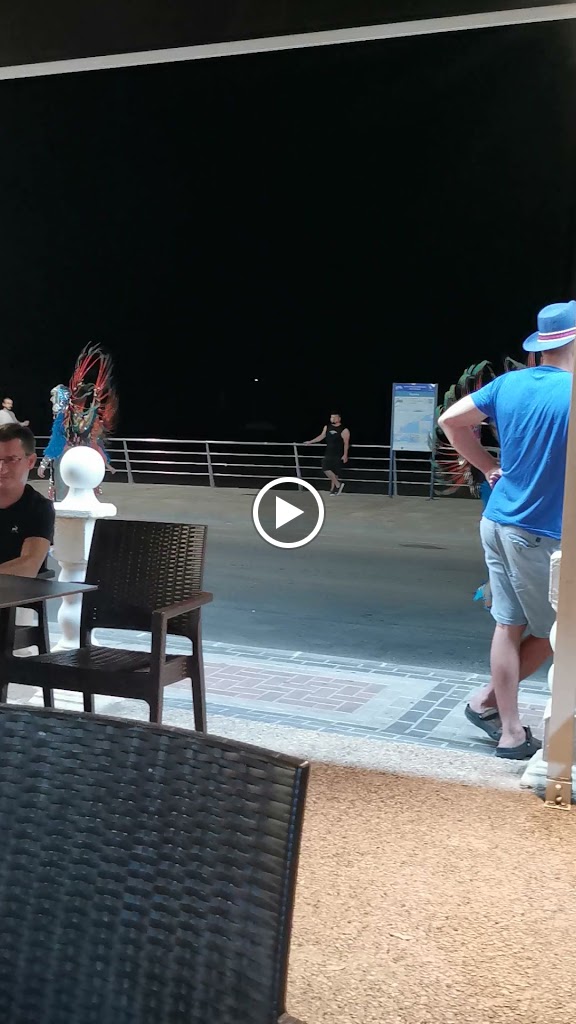 SamSam Bar Cafeteria — Videos