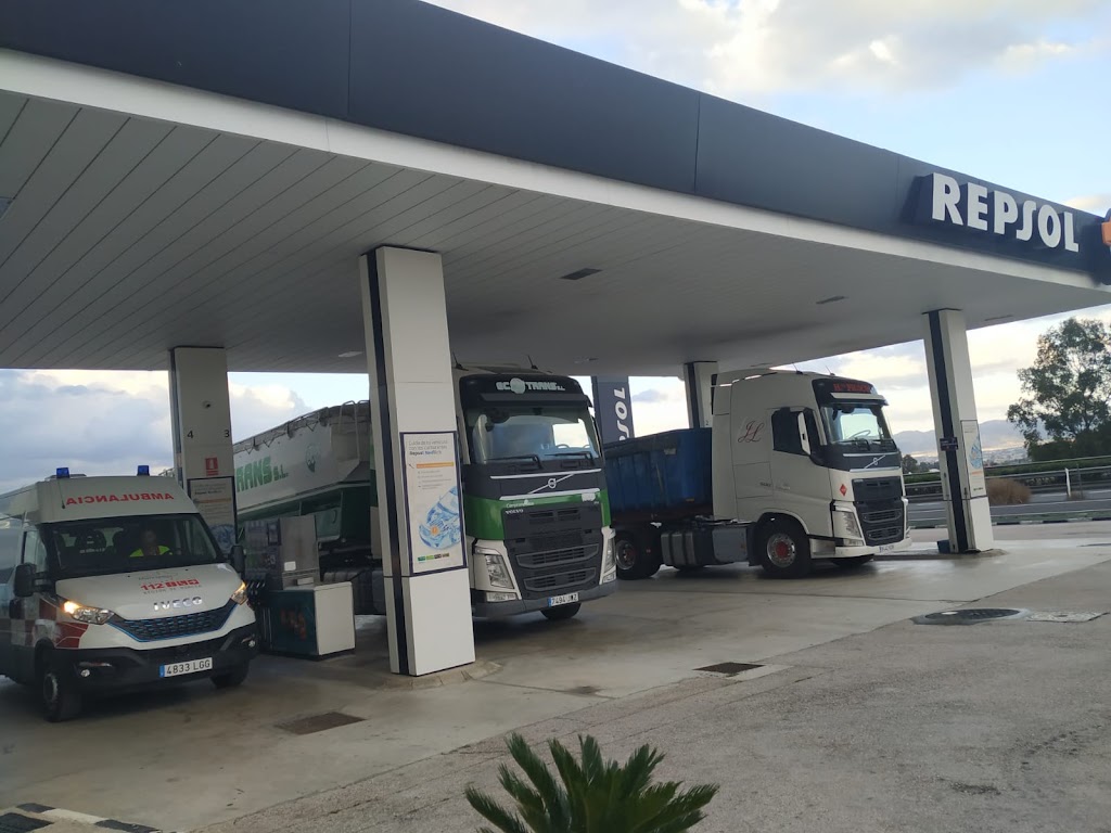Estacion de Servicio Repsol — Surtidor de combustible