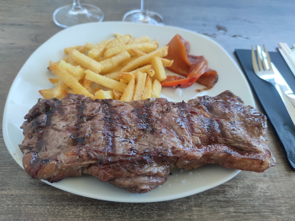 Enovin — Comida y bebida