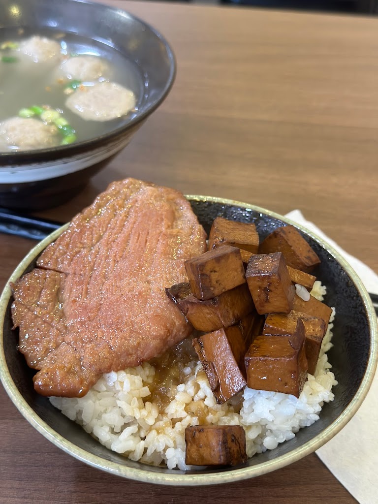 午安你好 的照片