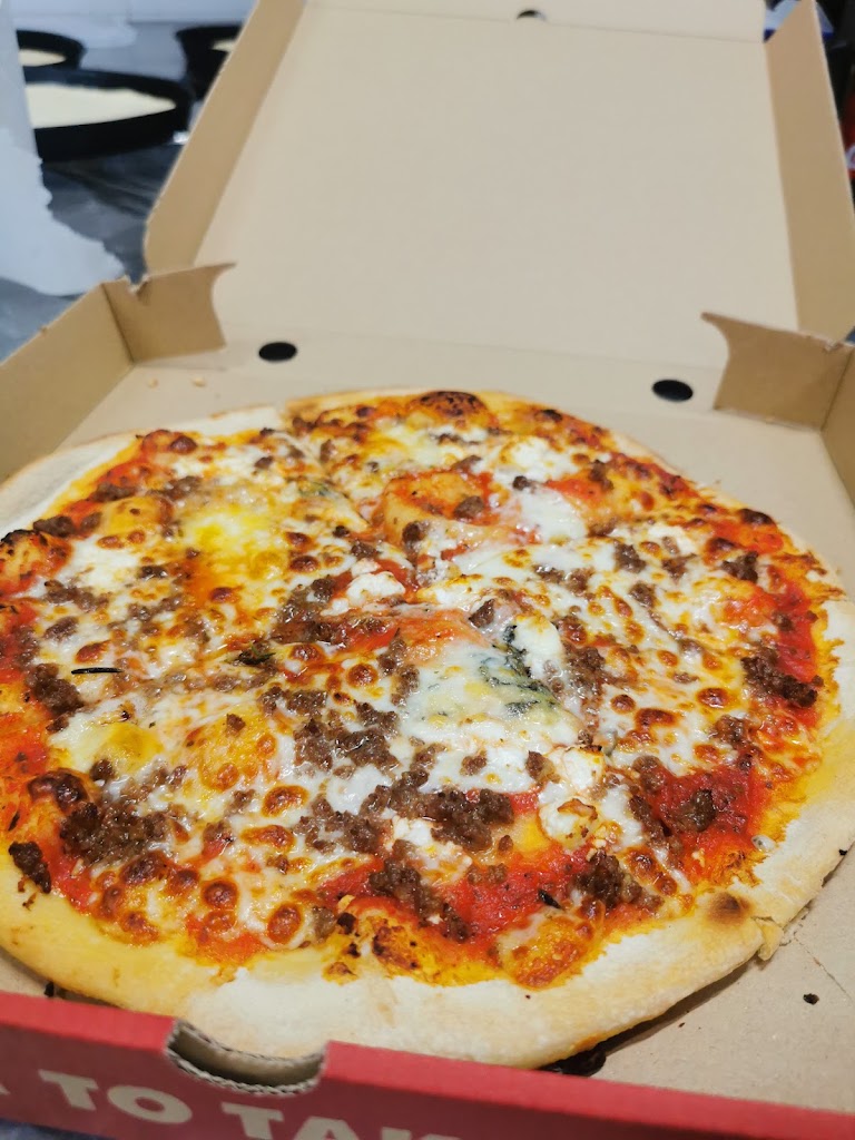 Natalie By Pavarotti — Pizza