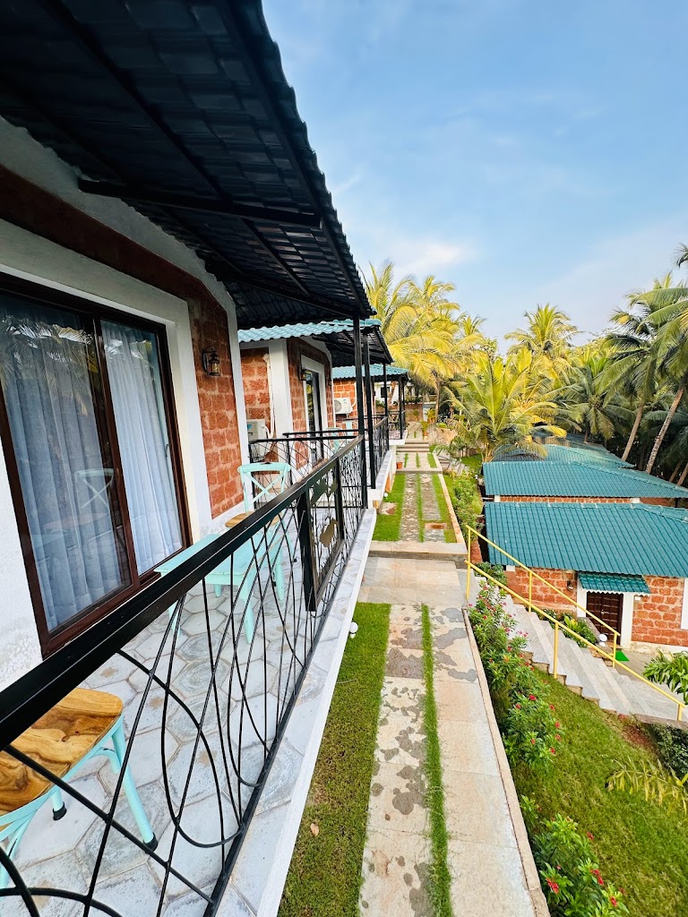 Atmani Waterfront Resort Infinity Pool Resort In Goa