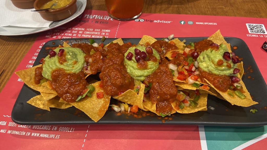 Mamalupe Arcos — Nachos