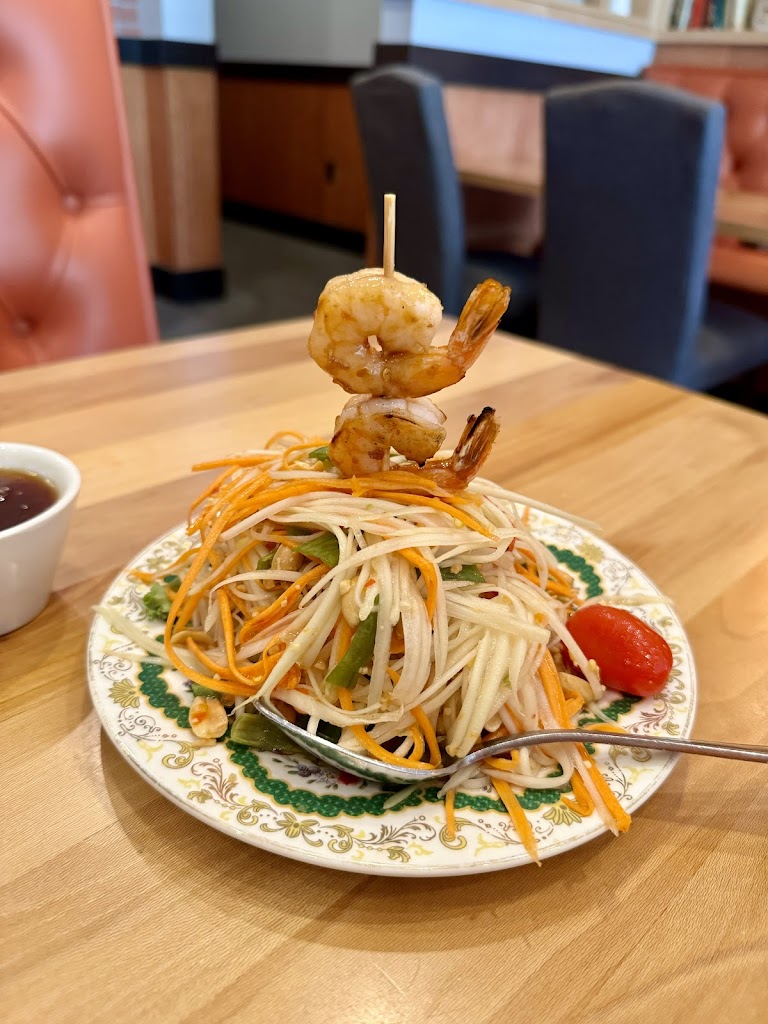 Finn Thai Reston