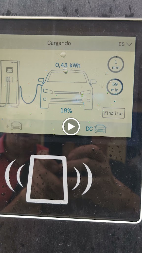 Punto de carga Iberdrola — Videos