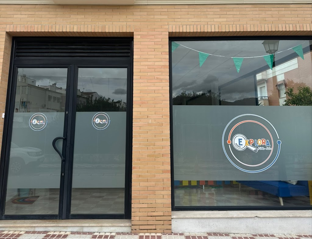 Explora