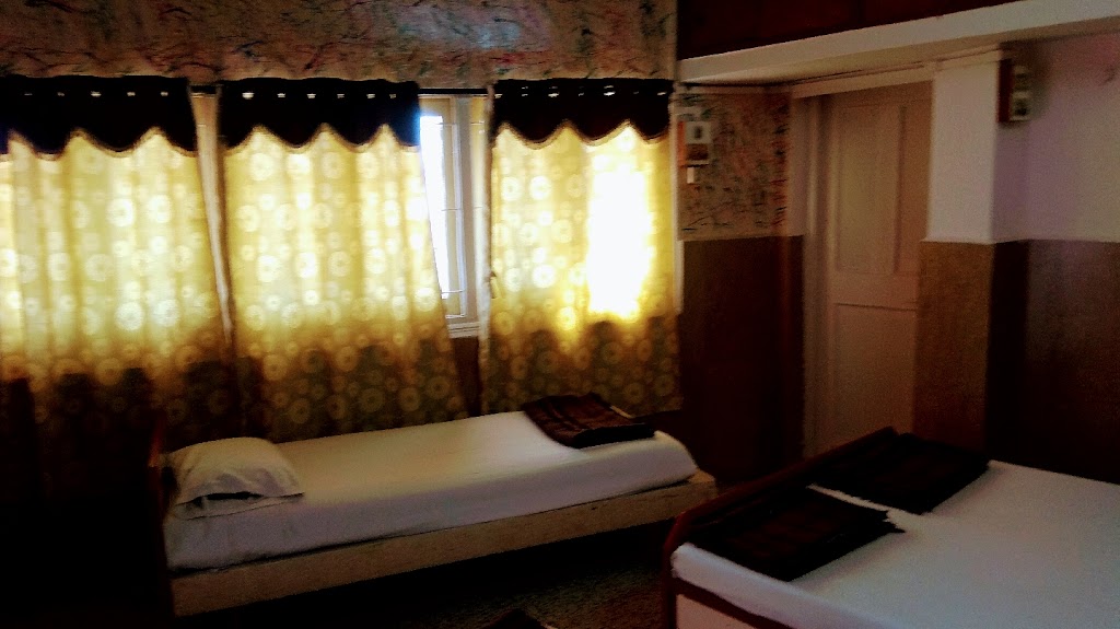 Hotel Jay Khodiyar Guest House Ac Dormetry