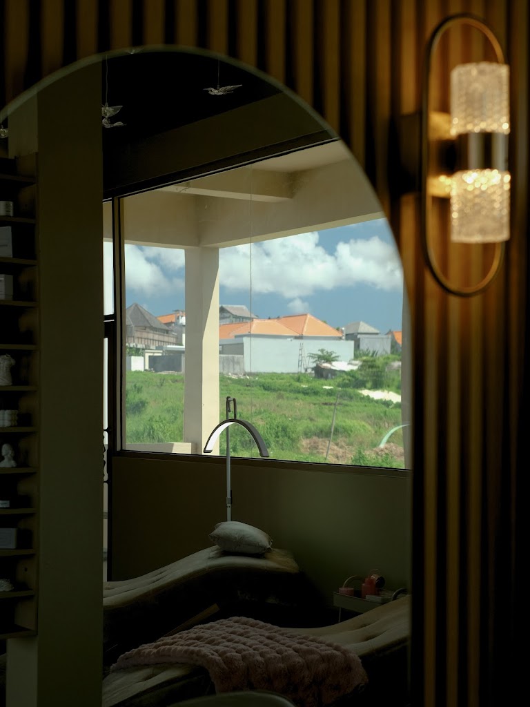 Sara Anna Bali Maderotherapy Massage Eyelash Hair Salon