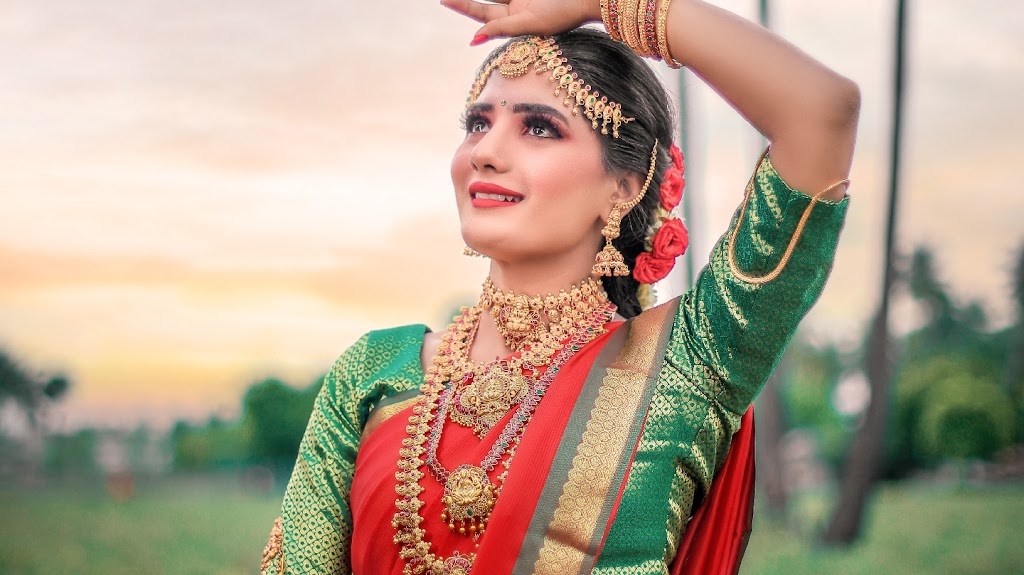 Magi S Celebritymakeup Artist Best Makeup Artist In Erode Makeup Academy In Erode